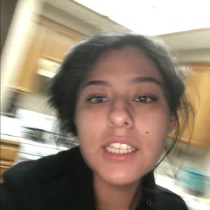 Meet your Posher, Ivonne